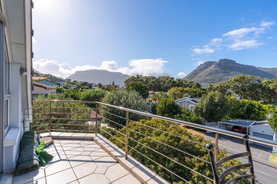 3 Bedroom Property for Sale in Northshore Western Cape
